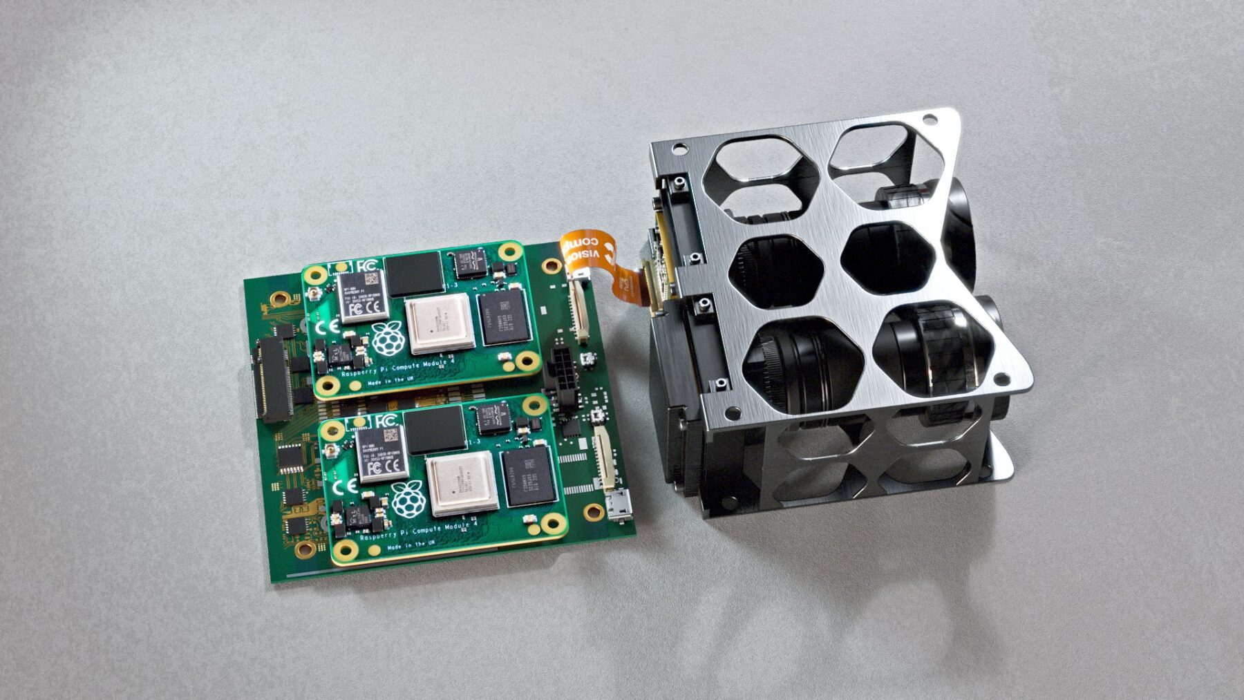 Space camera with VC MIPI cameras and Raspberry Pi boards